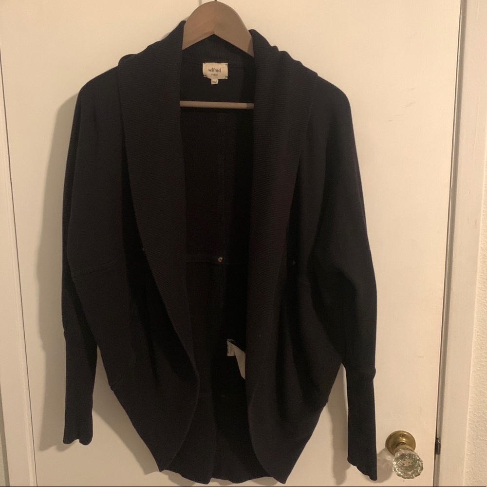 Aritzia Wilfred cardigan